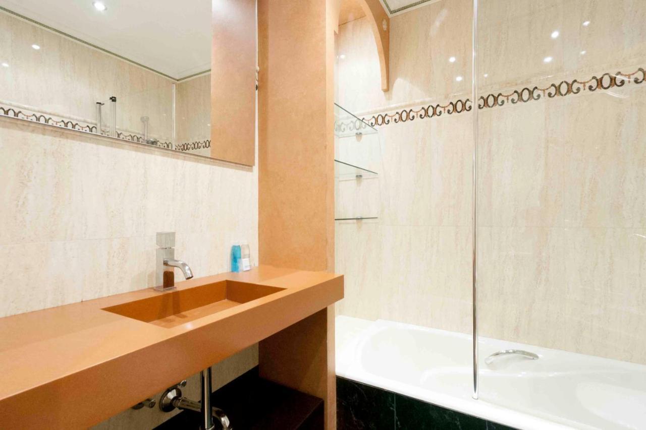 The Rentals Collection | Camelot San Sebastian Exterior photo